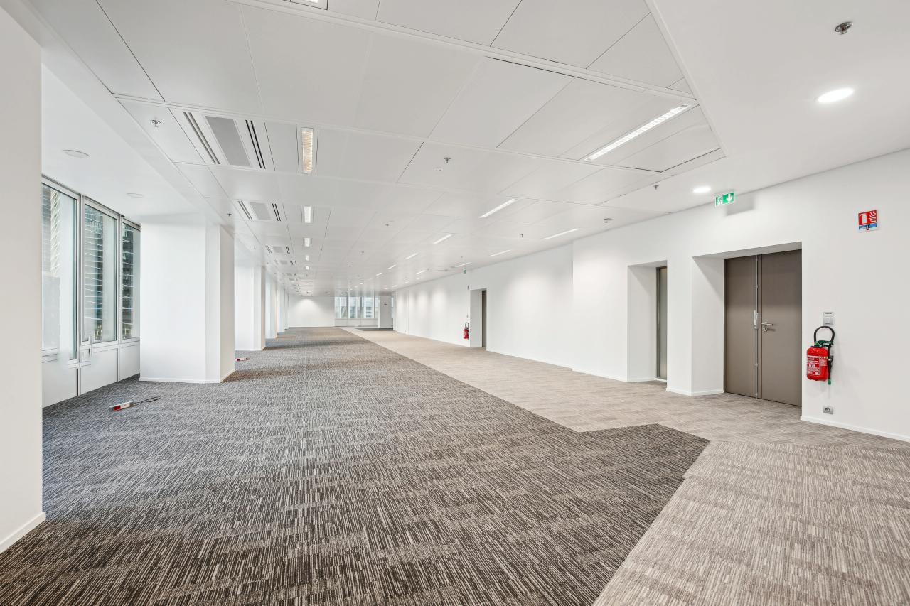 Bureau La Défense 12717m² Location bureau Courbevoie Hauts-de-Seine OLBUR2100402 7